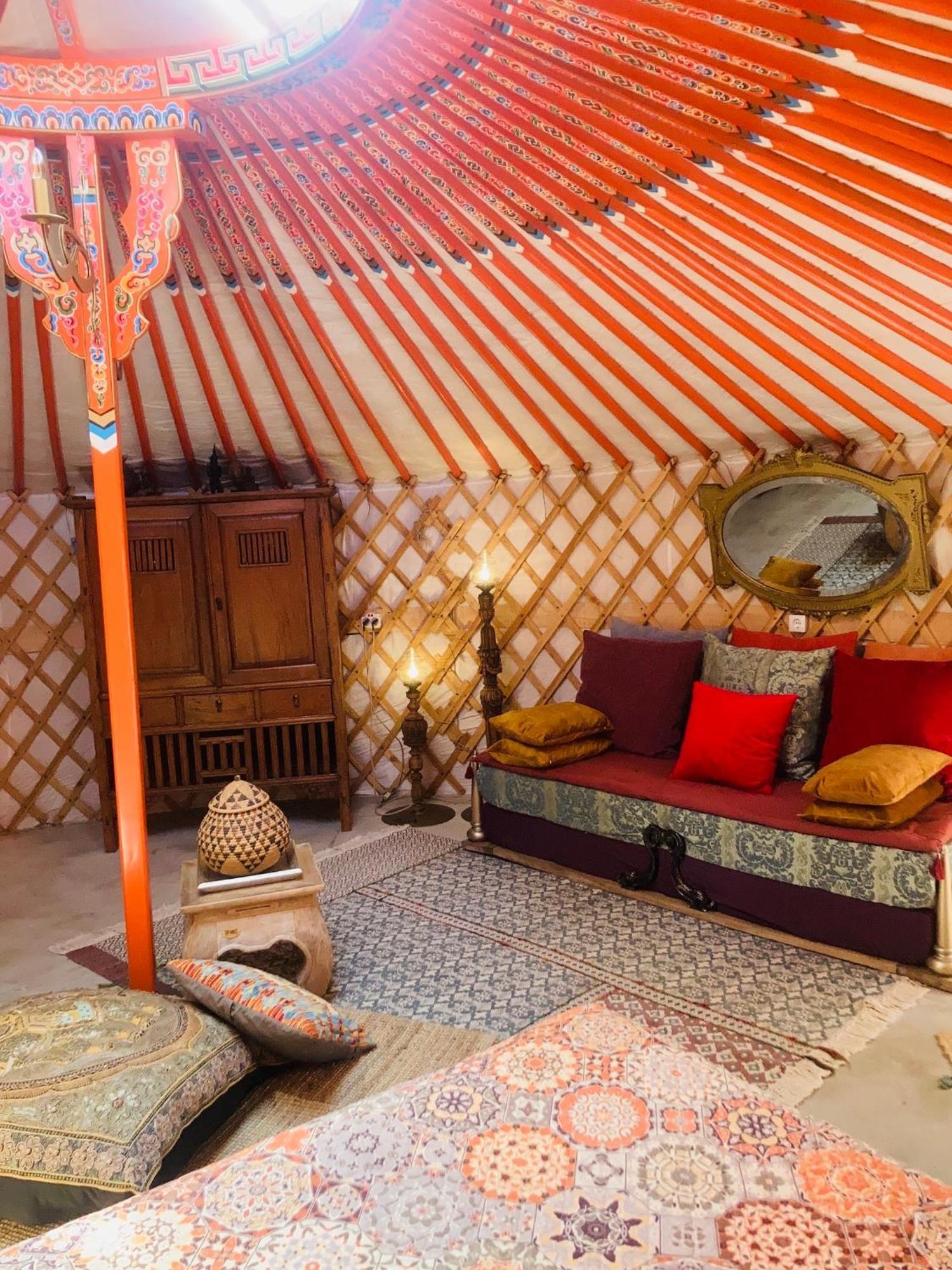Отель Yurta Arco Iris Рибарроха-дель-Турия Экстерьер фото