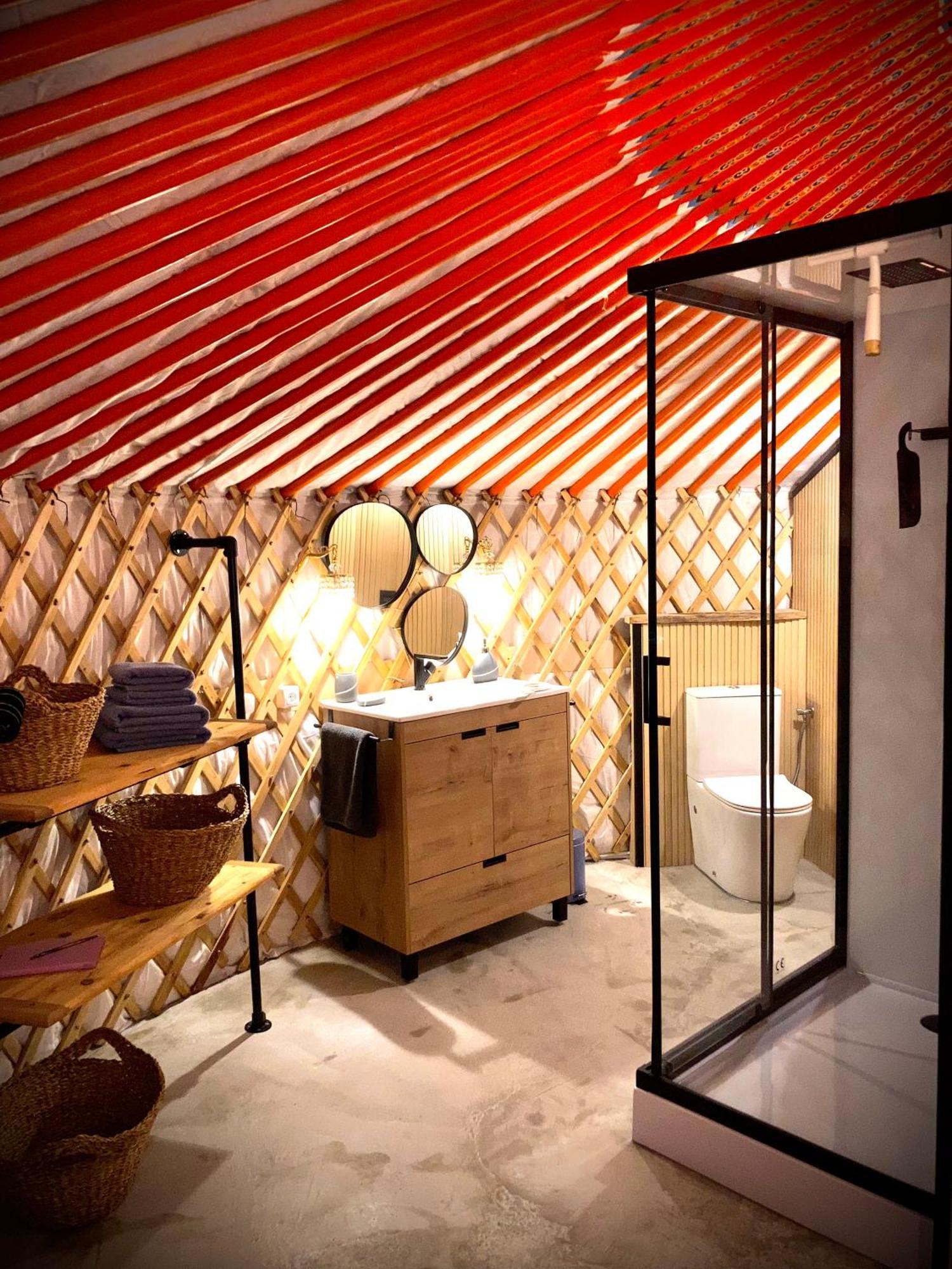 Отель Yurta Arco Iris Рибарроха-дель-Турия Экстерьер фото